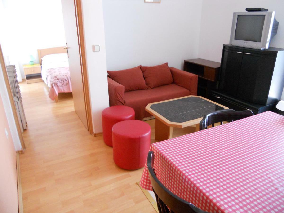 Apartments Violeta Betina (Sibenik-Knin) Exterior foto