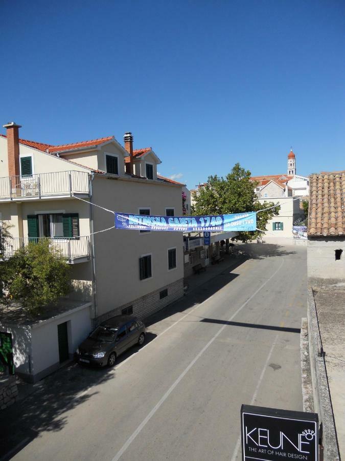 Apartments Violeta Betina (Sibenik-Knin) Exterior foto